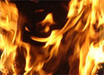 Пять человек погибли во время пожара в жилом доме на Ямале. 2009